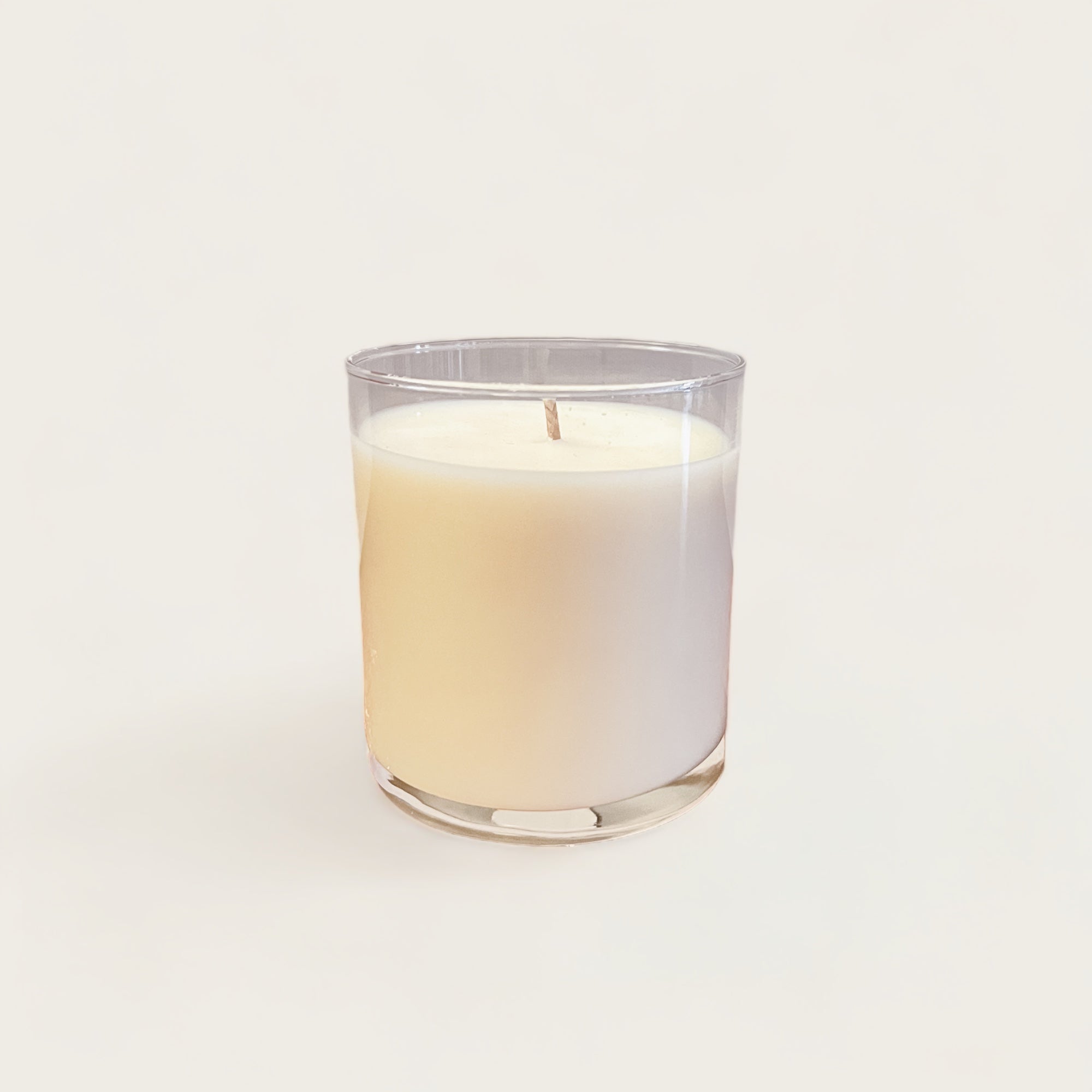 Plum and Papyrus 9 oz Candle
